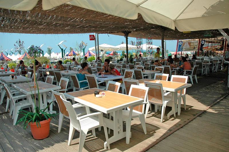 Vela Hotel Restaurant غوليم المظهر الخارجي الصورة